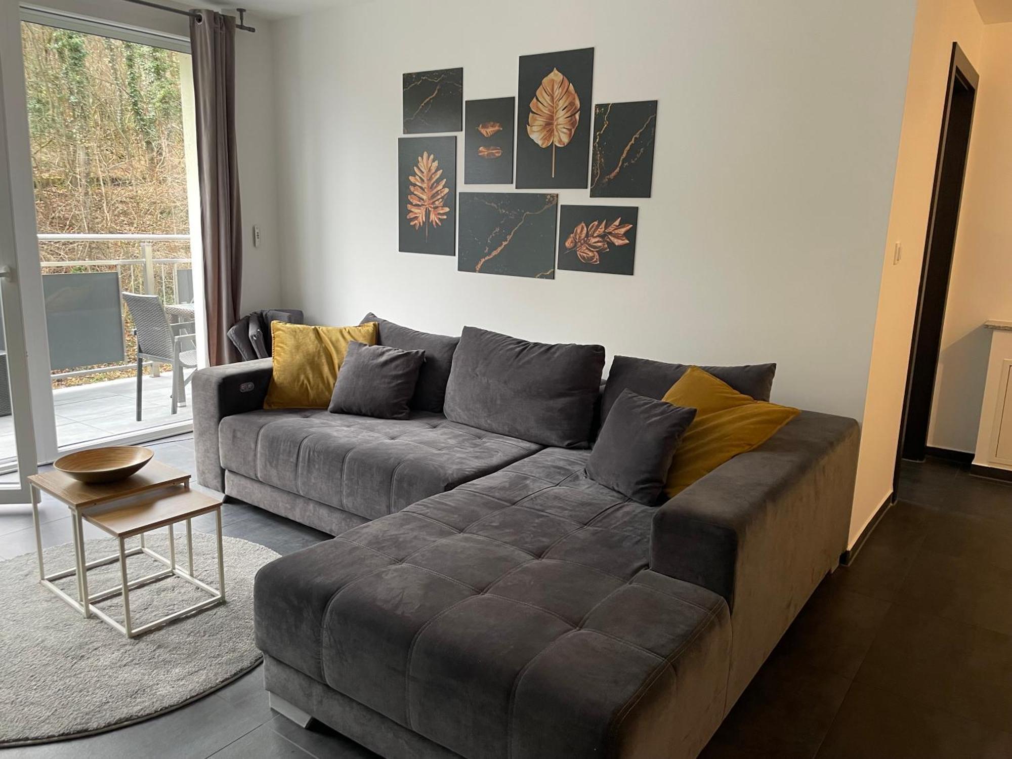 Appartement Im Herzen Von Leimen Luaran gambar